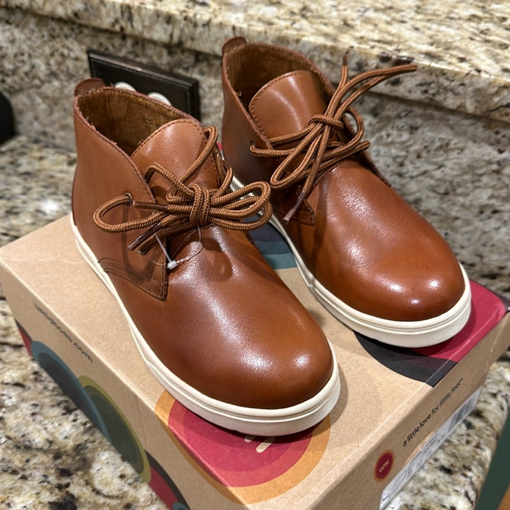 NWT Umi leather Jared II boots